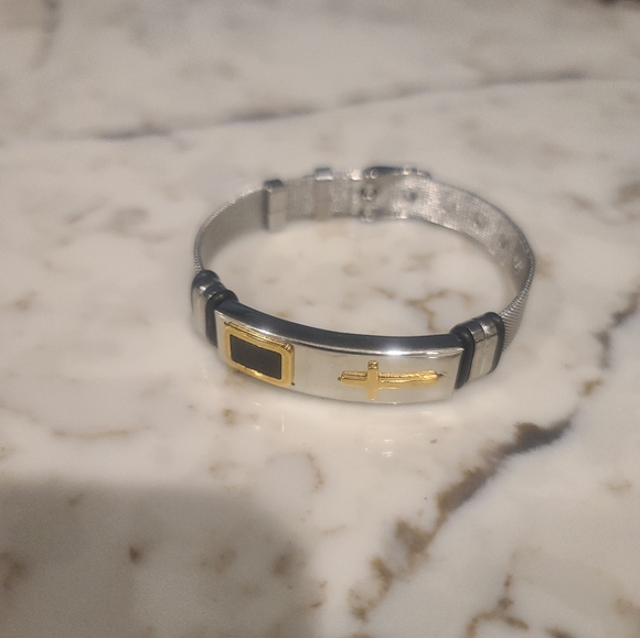 Men - Picture 3 of 7